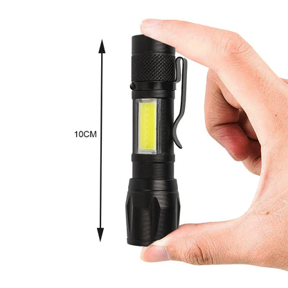 Lanterna de Led Mini - Bom Alcance -